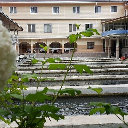 Alanlar Alabalik Ve Otel Ağlasun Exterior foto